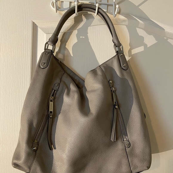 Gray Michael Kors Evie Large Leather Shoulder Bag - Picture 1 of 11